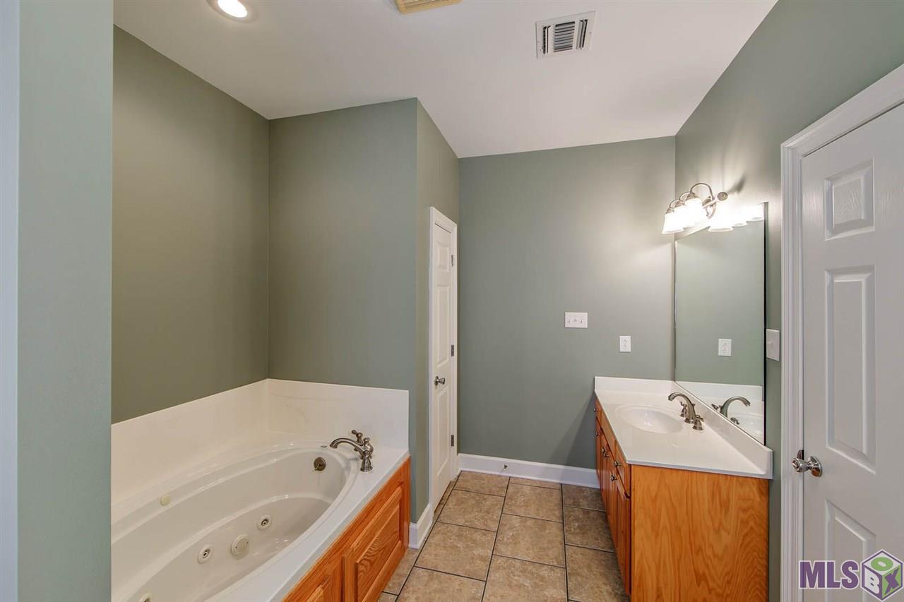 150 Buccaneer Road Gray, LA 70359 - Photo 8 of 12 Gallery Image 8