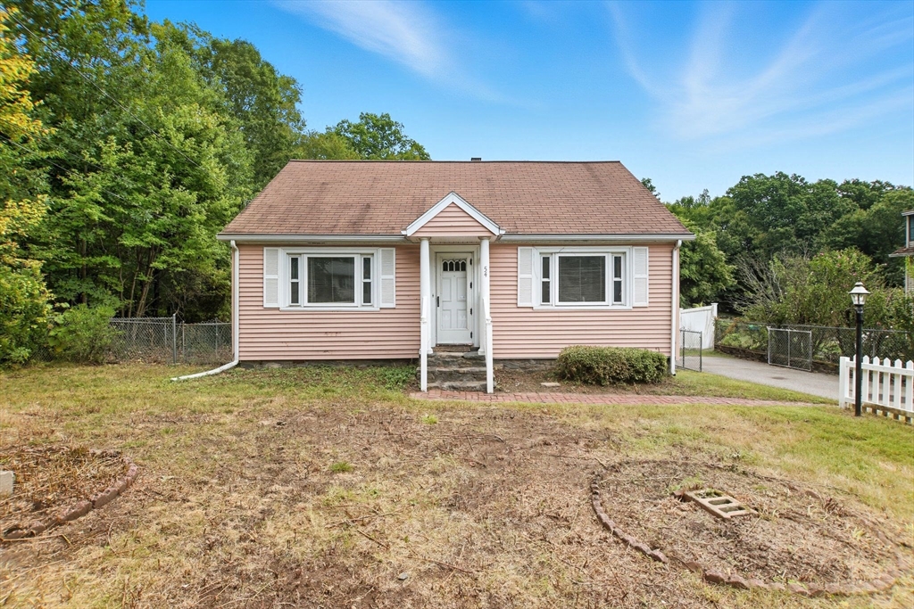 54 Park Hill Road Worcester, MA 01607 - Photo 1 of 25 Gallery Image 1