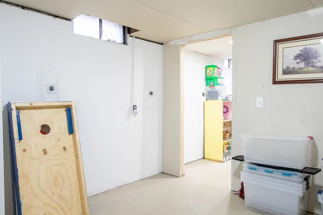 $200,000 | 300 West 6th Street, Sedgwick, KS 67135