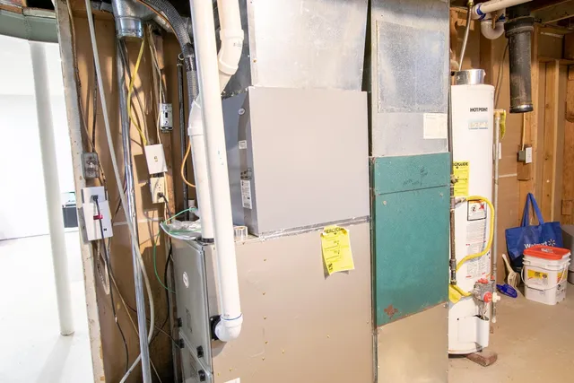 $200,000 | 300 West 6th Street, Sedgwick, KS 67135