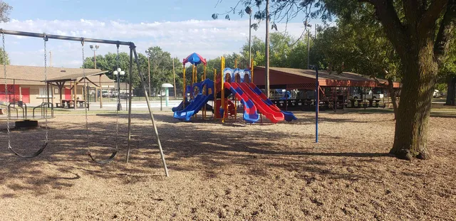 $200,000 | 300 West 6th Street, Sedgwick, KS 67135