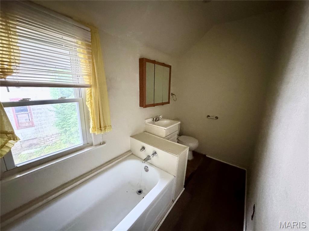 1312 Alby Street Alton, IL 62002 - Photo 18 of 22