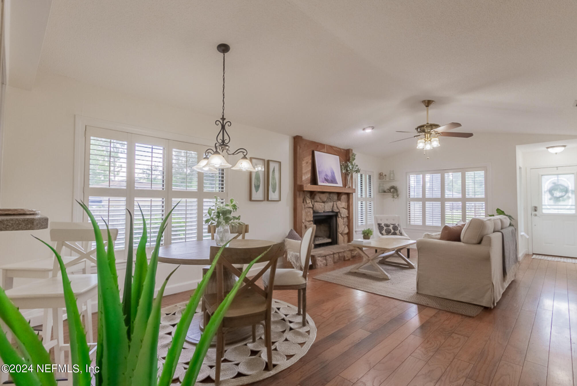2363 Anniston Road Jacksonville, FL 32246 - Photo 8 of 39 IMG_7458