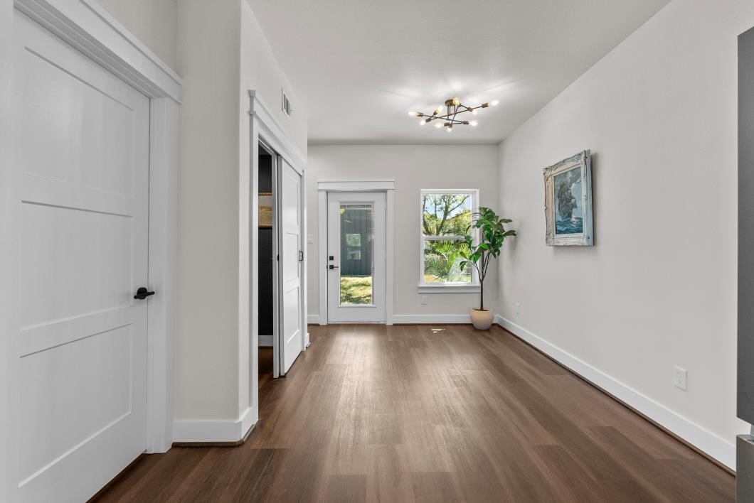 125 4th Street San Leon, TX 77539 - Photo 17 of 41