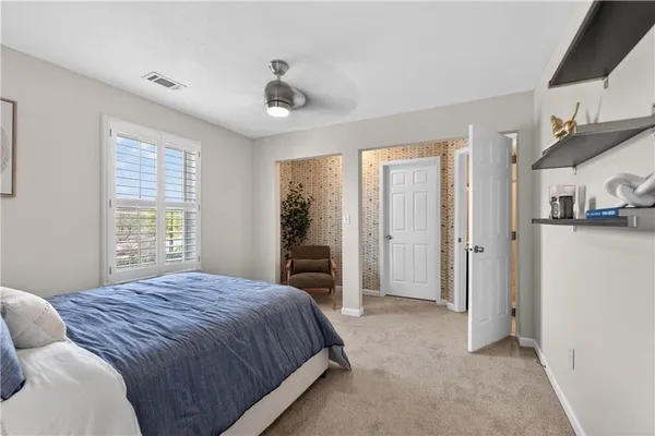 $375,000 | 121 East 80th Street, Kansas City, MO 64114