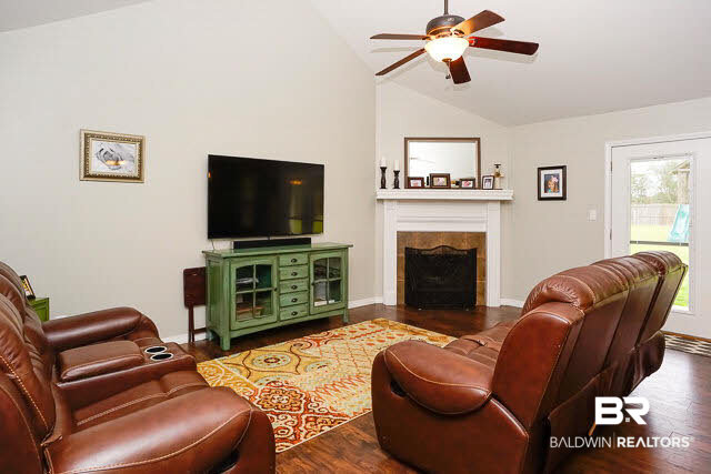 9772 Brighton Drive South Chunchula, AL 36521 - Photo 5 of 17