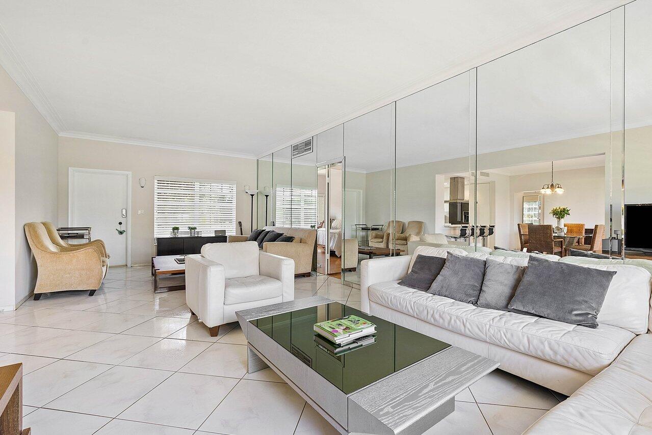 1299 South Ocean Boulevard, Unit R1 Boca Raton, FL 33432 - Photo 18 of 44 011-1299SouthOceanBoulevard-BocaRaton-FL