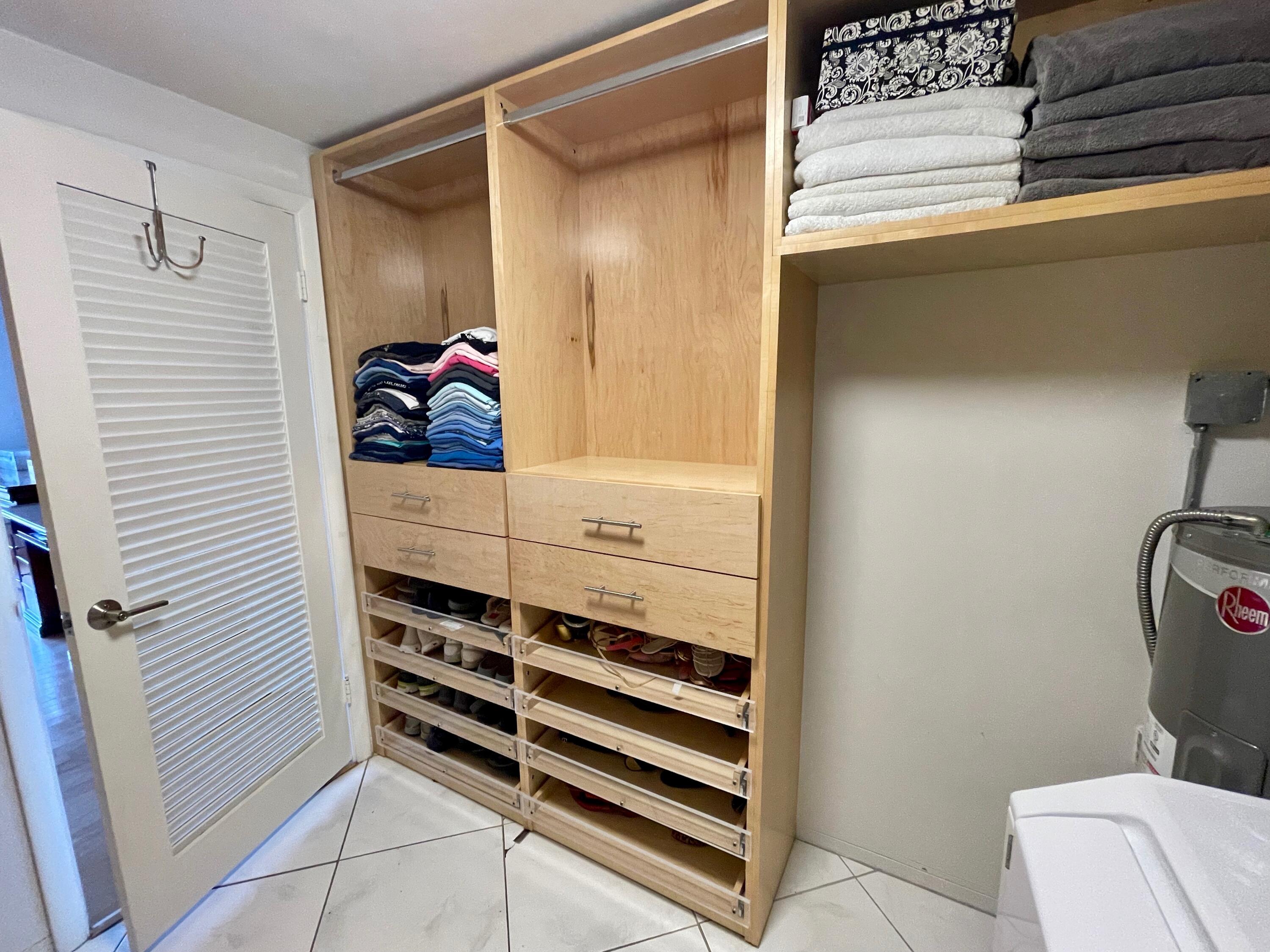 1299 South Ocean Boulevard, Unit R1 Boca Raton, FL 33432 - Photo 26 of 44 R1 Closet 4