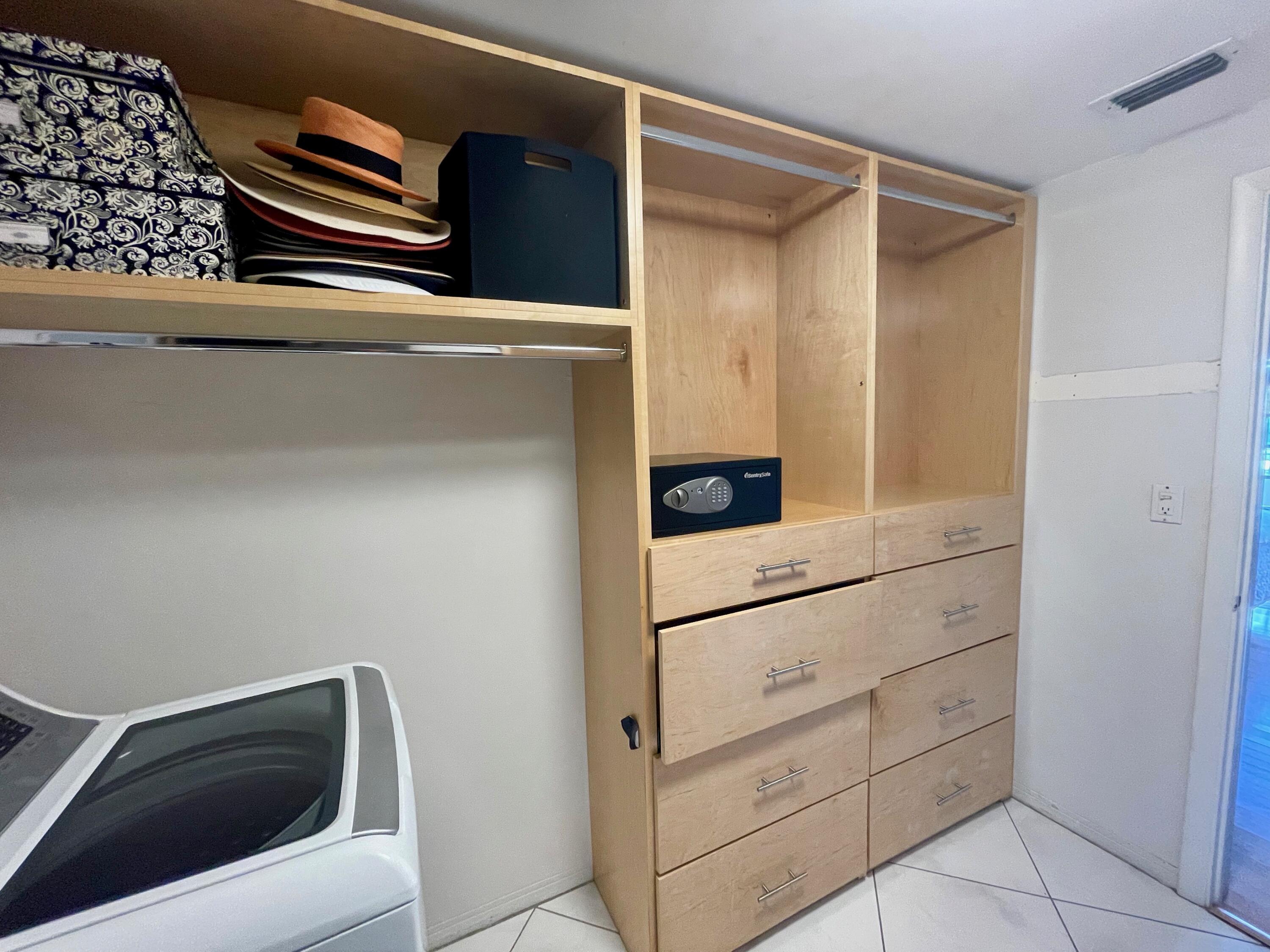 1299 South Ocean Boulevard, Unit R1 Boca Raton, FL 33432 - Photo 43 of 44 R1 Closet 3