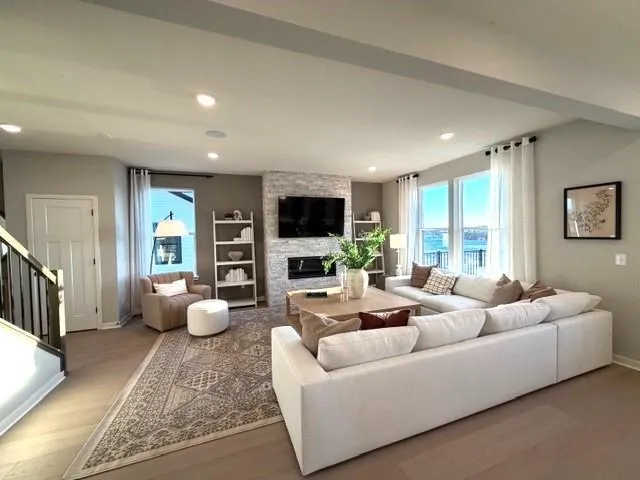 $649,990 | 1585 Norbert Lane, Shakopee, MN 55379