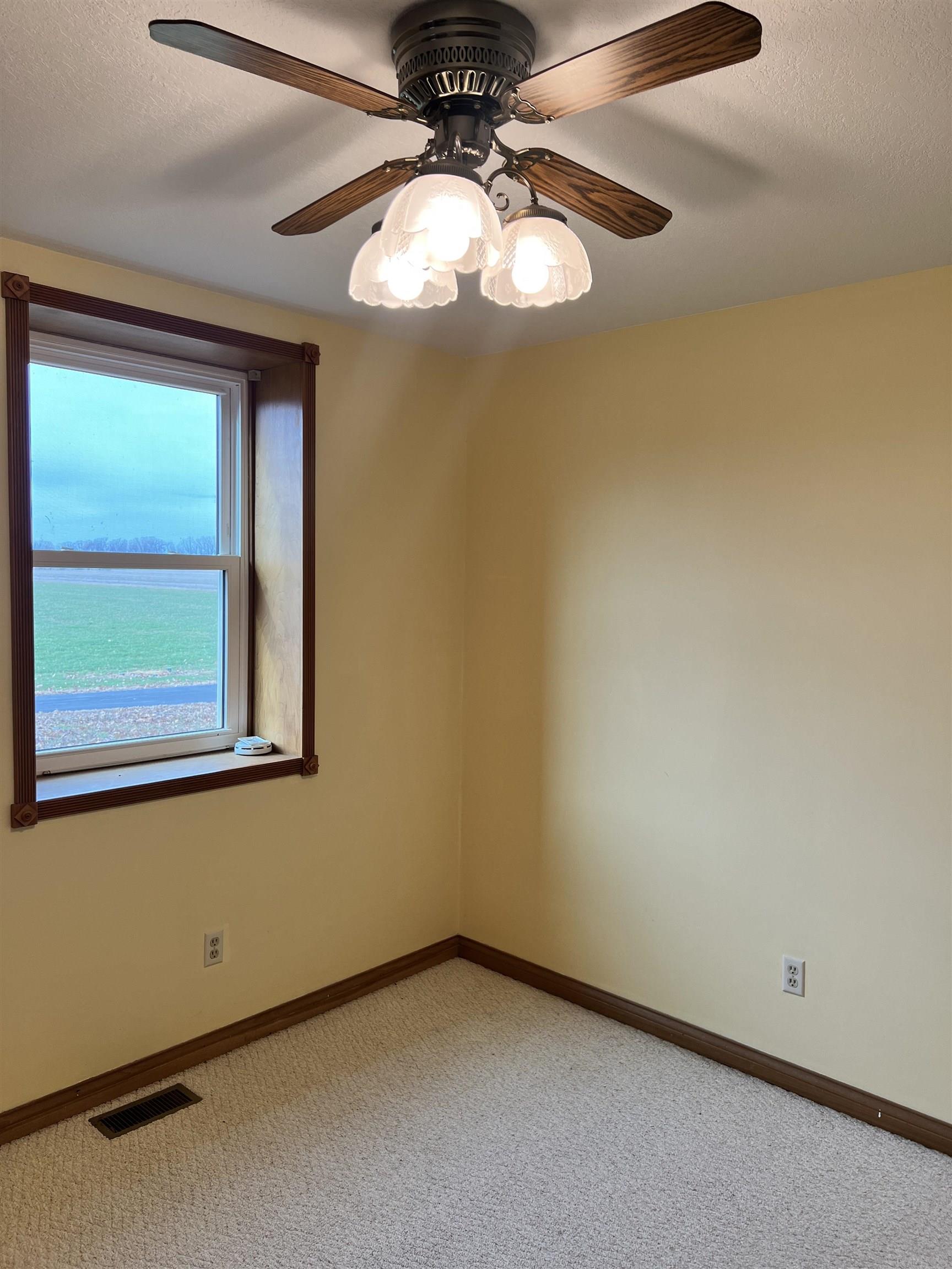 7007 Garman Road Auburn, IN 46706 - Photo 15 of 19