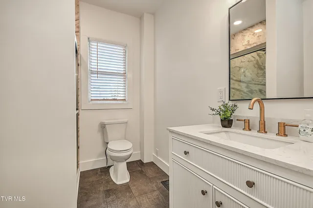 $235,000 | 1132 Virginia Avenue, Bristol, TN 37620