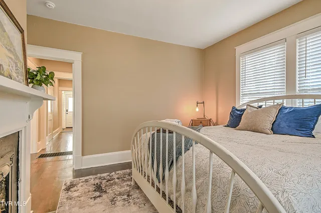 $235,000 | 1132 Virginia Avenue, Bristol, TN 37620