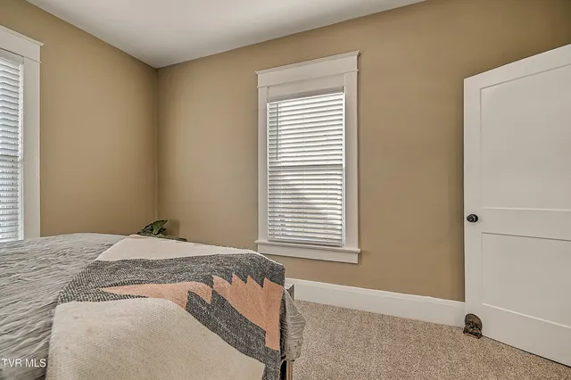 $235,000 | 1132 Virginia Avenue, Bristol, TN 37620