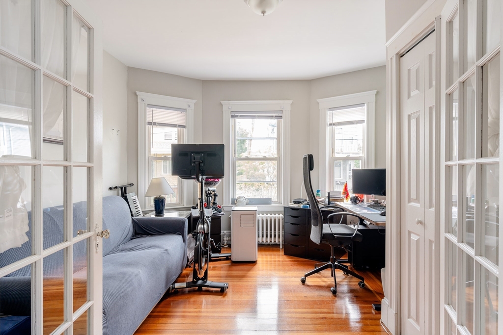 124 Pearson Road, Unit 1 Somerville, MA 02144 - Photo 4 of 13