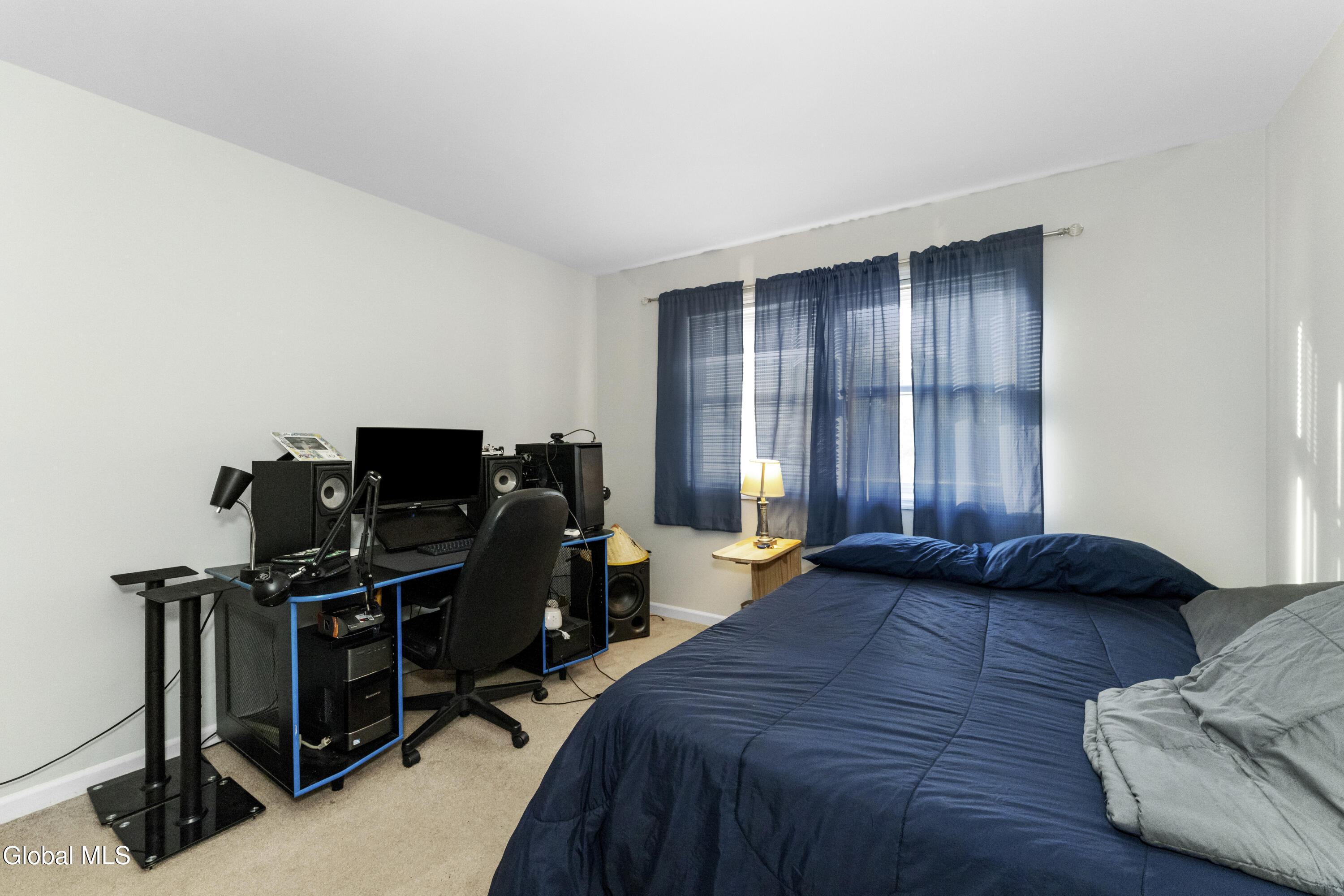 216 Harvard Road Colonie, NY 12189 - Photo 25 of 34 7 Bedroom 3