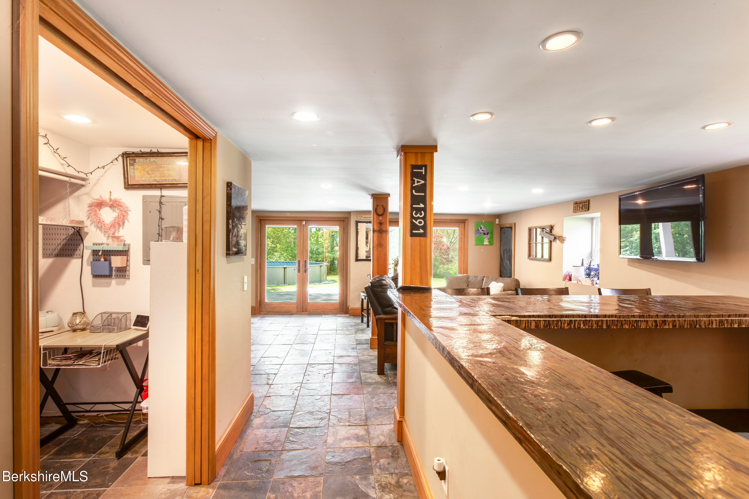 818 Partridge Road Lanesborough, MA 01237 - Photo 41 of 56 Bonus Room