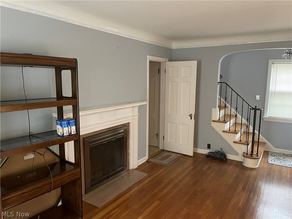3851 Grosvenor Road Cleveland, OH 44118 - Photo 11 of 22