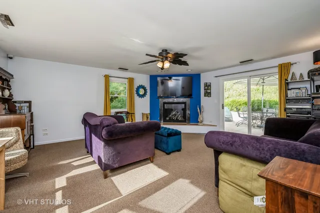 $320,000 | 6206 Hilly Way, Cary, IL 60013