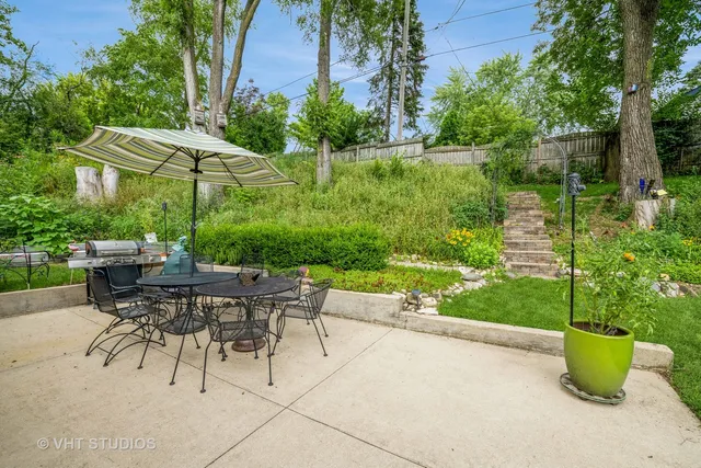 $320,000 | 6206 Hilly Way, Cary, IL 60013