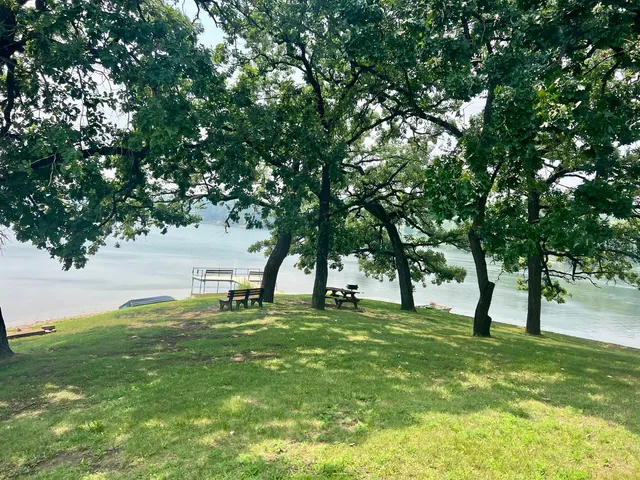 $320,000 | 6206 Hilly Way, Cary, IL 60013