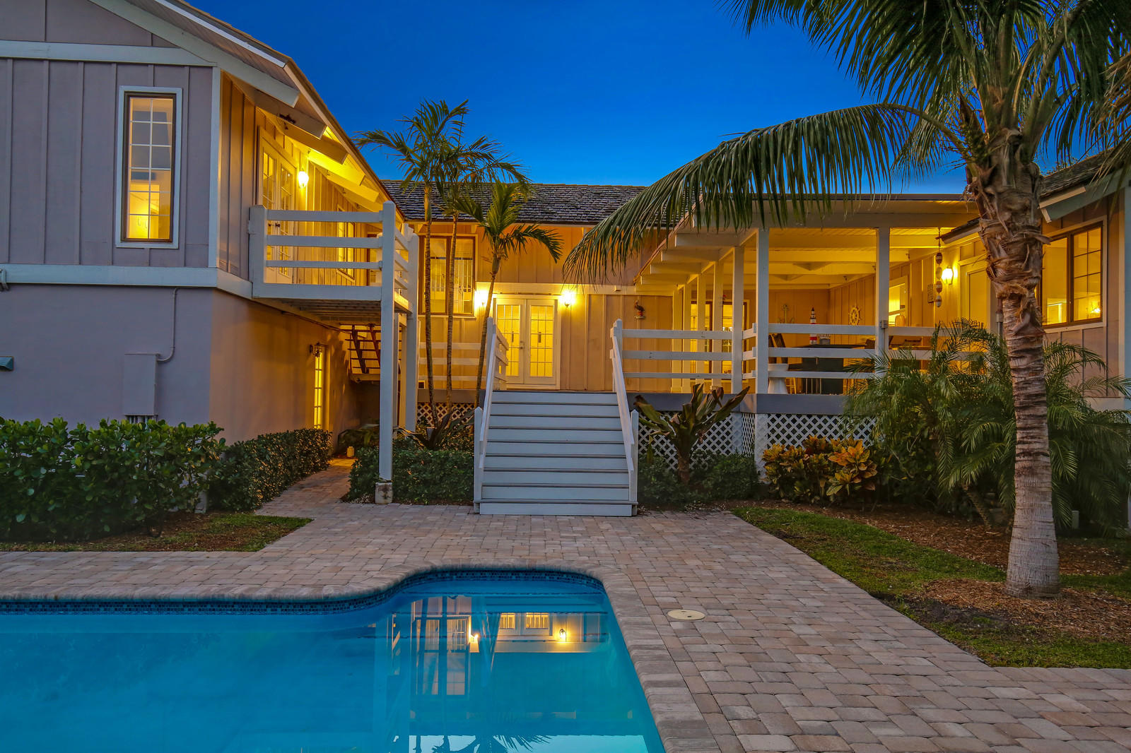 3390 Ridge Lane Boynton Beach, FL 33435 - Photo 35 of 47 31_Twilight-8_mls