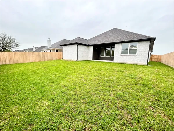 $2,800 | 3024 Teller Drive, Bryan, TX 77808