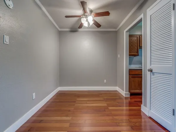 $1,250 | 3921 Inwood Road, Unit 2015, Dallas, TX 75209
