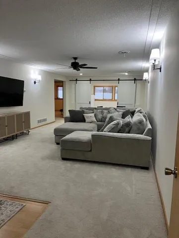 $2,595 | 3933 93rd Avenue North, Brooklyn Park, MN 55443