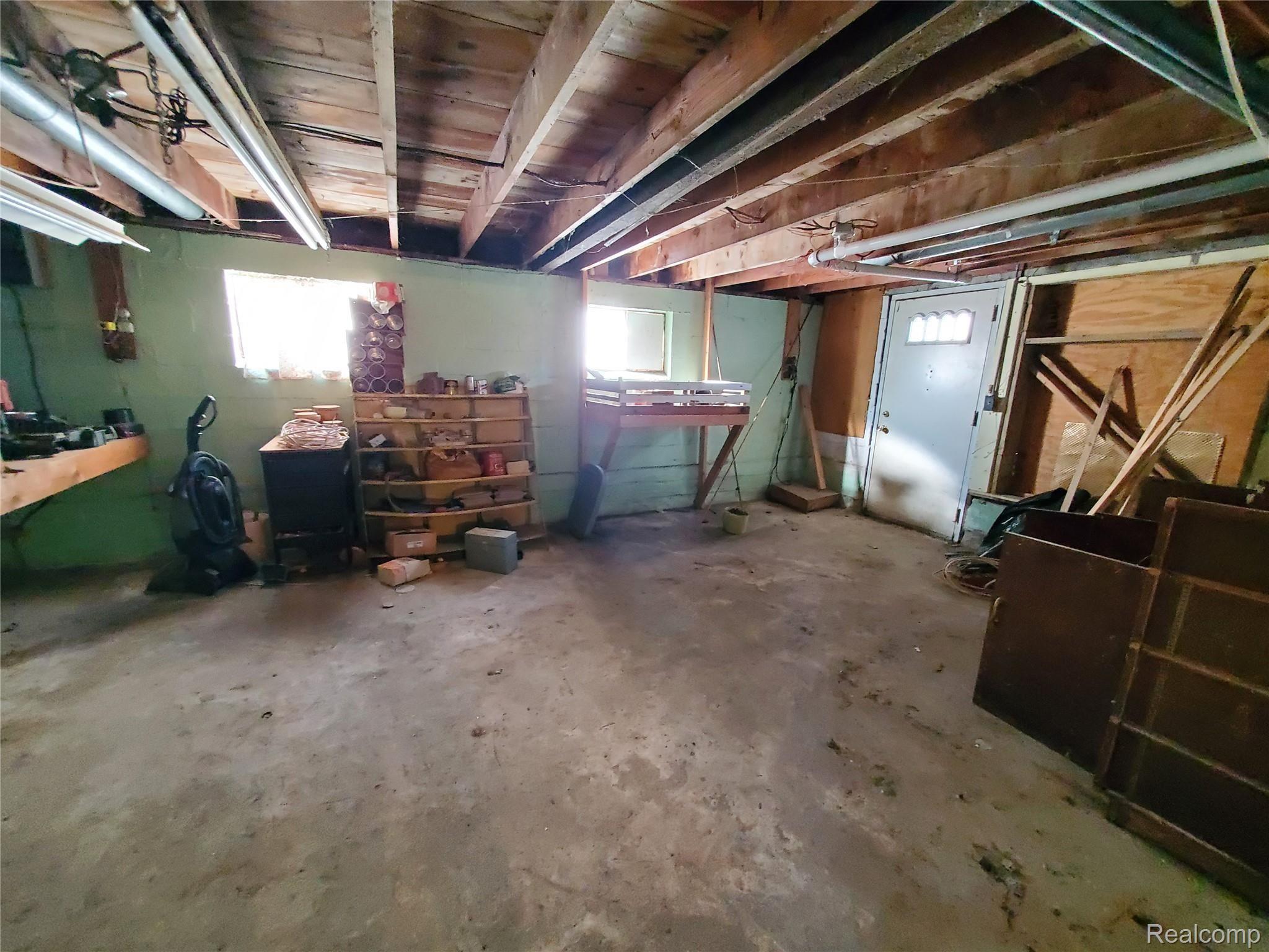 11471 Linden Road Linden, MI 48451 - Photo 19 of 27 20201114_113305.jpg