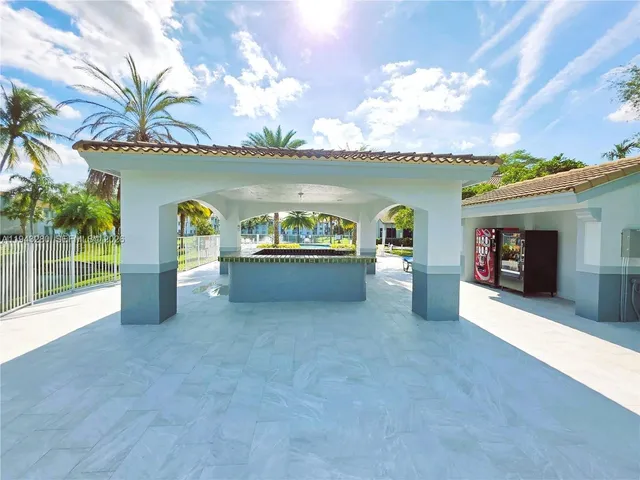 $339,000 | 2620 South University Drive, Unit 109, Davie, FL 33328