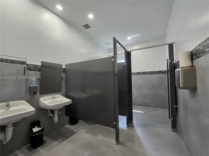 $335,000 | 2620 South University Drive, Unit 109, Davie, FL 33328