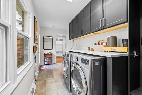 $1,150,000 | 520 Standish Drive, Deerfield, IL 60015