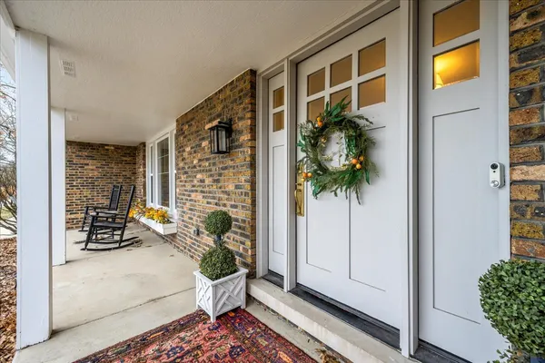 $1,150,000 | 520 Standish Drive, Deerfield, IL 60015
