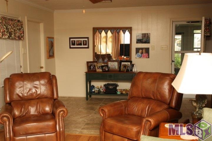 1111 East Rome Street Gonzales, LA 70737 - Photo 4 of 7 Gallery Image 4