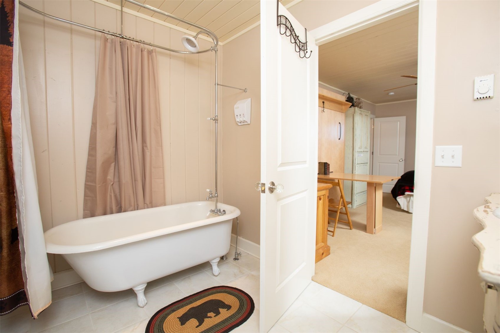 44 Rhodes Court Fairplay, CO 80440 - Photo 23 of 40 Bathroom #2