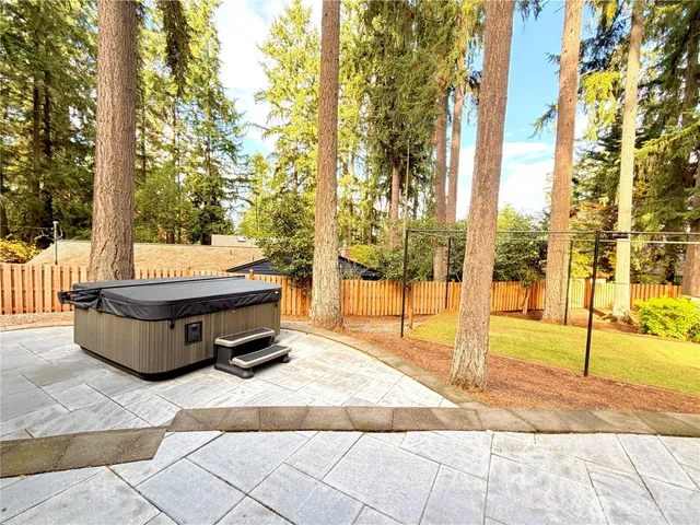 $1,388,000 | 15934 Southeast 41st Place, Bellevue, WA 98006