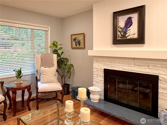 $1,388,000 | 15934 Southeast 41st Place, Bellevue, WA 98006