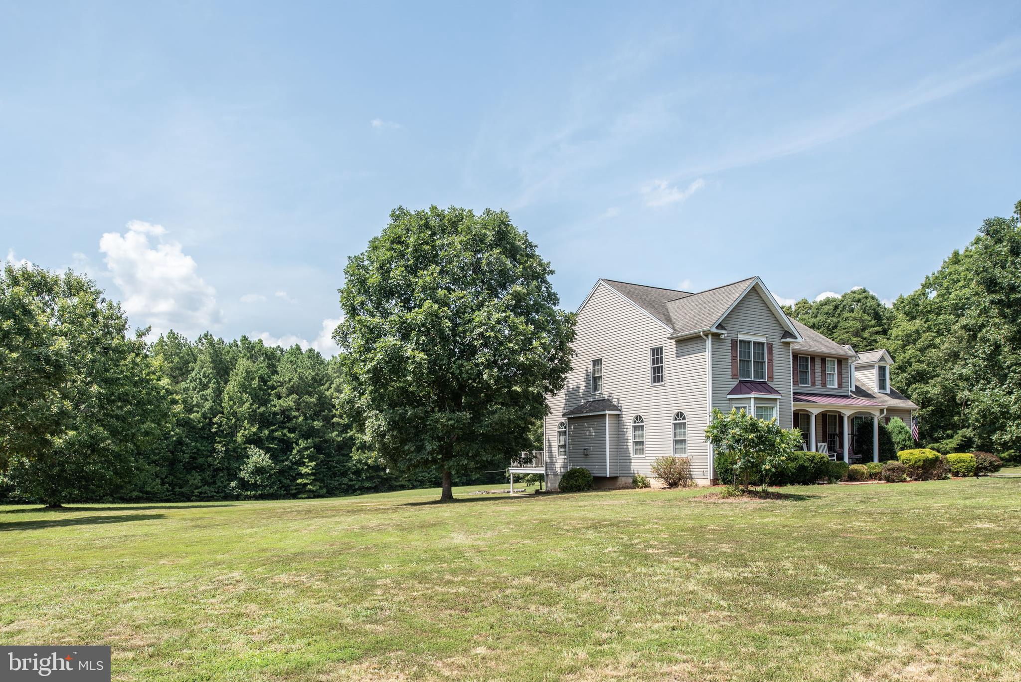 6833 Fox Ridge Road Spotsylvania, VA 22551 - Photo 2 of 54 Gallery Image 2