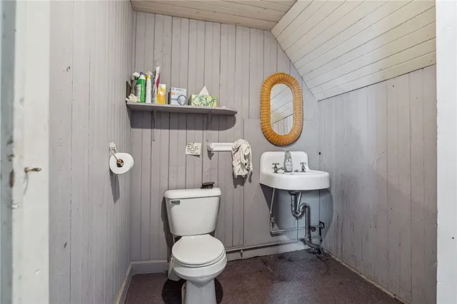 $330,000 | 331 Main Street, Middleburgh, NY 12122