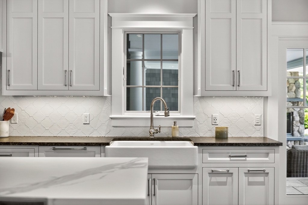 15 Ice House Road Duxbury, MA 02332 - Photo 11 of 41 Gallery Image 11