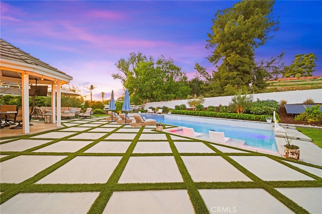 30702 Cll Pina Colada Temecula, CA 92591 - Photo 18 of 75 a view of a tennis court