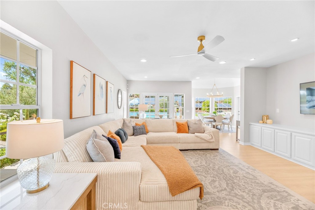 30702 Cll Pina Colada Temecula, CA 92591 - Photo 32 of 75 a living room with furniture and a large window