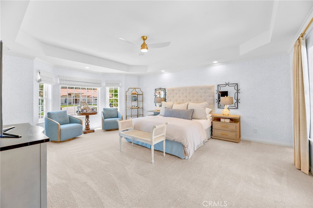 30702 Cll Pina Colada Temecula, CA 92591 - Photo 45 of 75 a bed room with a bed and a couch