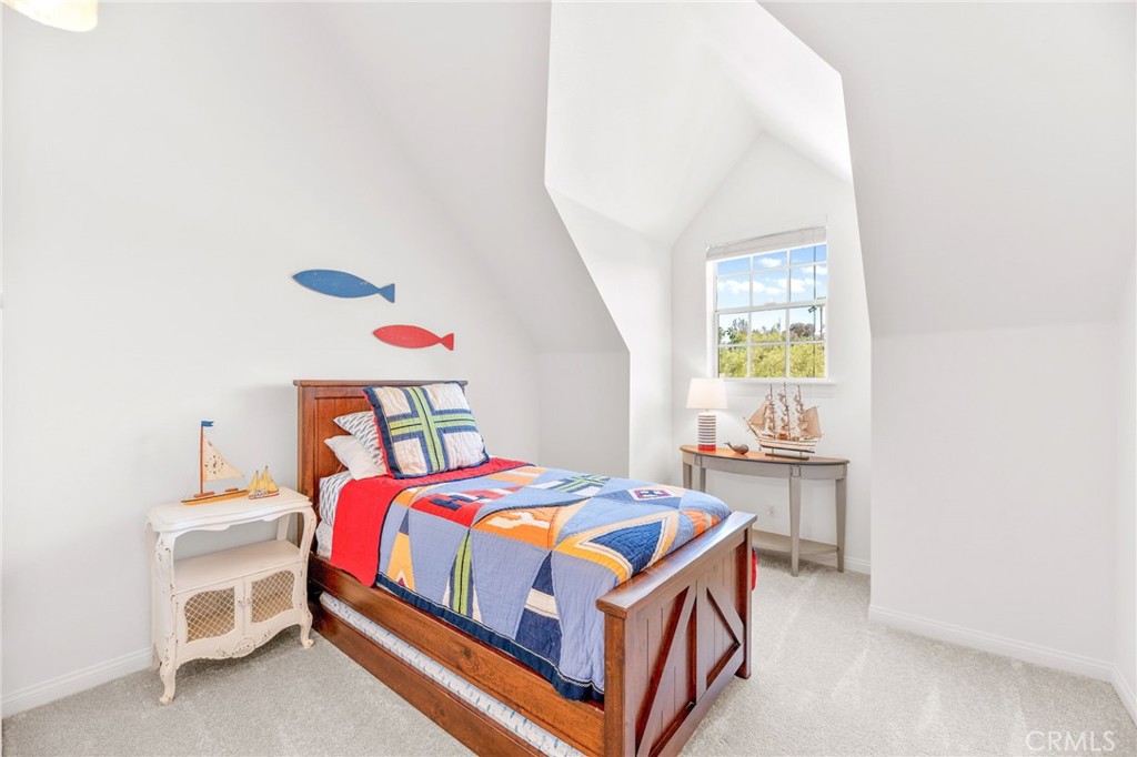 30702 Cll Pina Colada Temecula, CA 92591 - Photo 63 of 75 a bedroom with a bed and a window