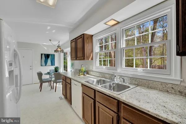 $1,800,000 | 6516 Anna Maria Court, McLean, VA 22101