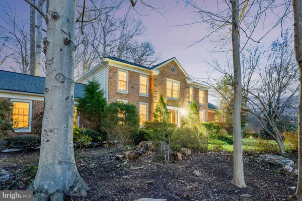 $1,800,000 | 6516 Anna Maria Court, McLean, VA 22101
