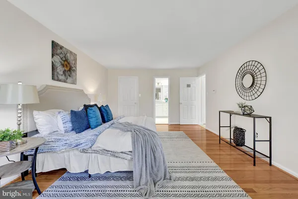 $1,800,000 | 6516 Anna Maria Court, McLean, VA 22101