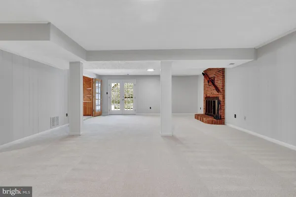 $1,800,000 | 6516 Anna Maria Court, McLean, VA 22101