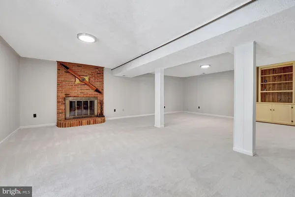 $1,800,000 | 6516 Anna Maria Court, McLean, VA 22101